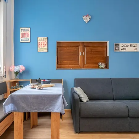 Apartamento Bilocale Blue Relax *